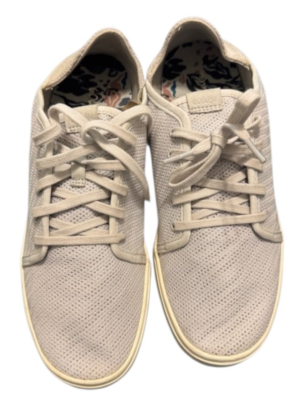 OluKai Pehuea Li sneakers Women's Size 9.5 light grey mesh fabric 20379-DWDW